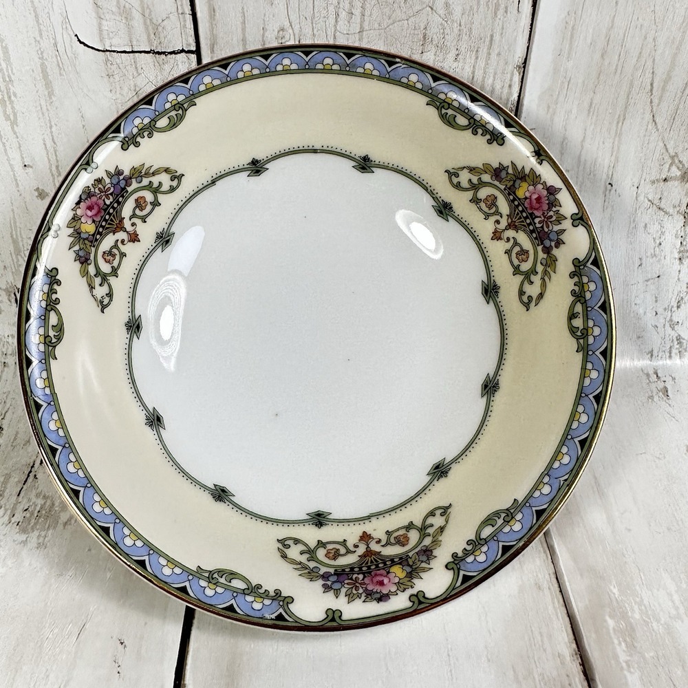 Noritake Favorita Morimua  5 7/8"‎ Coupe CEREAL  Bowl Urn Gold Trim Soup